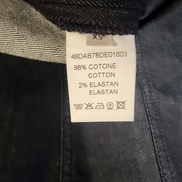 8 ESSENTIAL Raw Hem Denim Mini Dress XS Minimalist Capsule Wardrobe Quiet Luxury - Picture 10 of 10